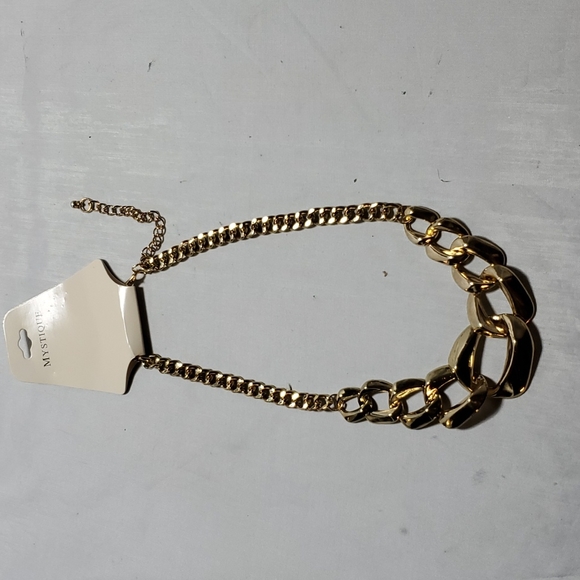 Mystique gold chain open link necklace - Picture 4 of 4